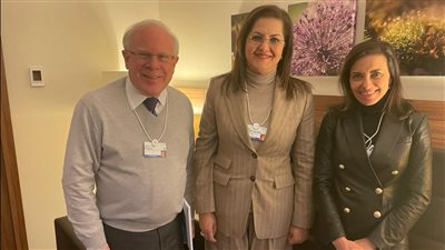 وزيرة التخطيط تبحث سبل التعاون مع ممثلي مؤسسة جولدمان ساكس 