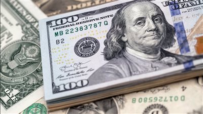 استقرار أسعار الدولار مقابل الجنيه المصري في ختام تعاملات اليوم