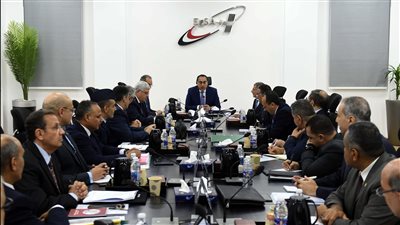 رئيس الوزراء يتابع مستجدات ملفات عمل وكالة الفضاء المصرية