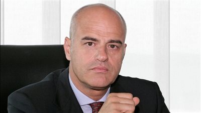 رئيس «إيني» يطالب إيطاليا بالتخلص من الاعتماد على الغاز الروسي بحلول الشتاء القادم