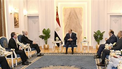 الرئيس السيسي يستقبل مدير وكالة الاستخبارات المركزية الأمريكية