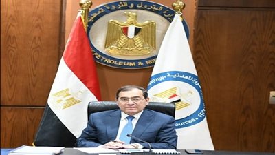 «الملا» يعتمد الموازنة التخطيطية لشركتي مصر والتعاون للبترول للعام المالى 2023-2024