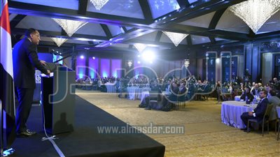 رئيس الوزراء: نُخطط لتحقيق معدلات نمو بواقع 5% و6% خلال عامي 2024 و2025 