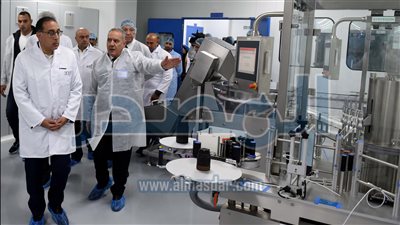 رئيس الوزراء يفتتح مصنع «بيوجينرك فارما» لتصنيع اللقاحات بالعاشر من رمضان