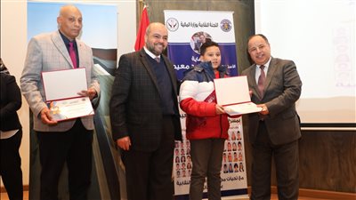 «معيط» يُكرم أوائل الطلاب المتفوقين من أبناء العاملين بوزارة المالية