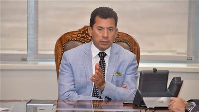 وزير الرياضة يطمئن على استعدادات الأهلى لمباراة سياتل ساوندرز بكأس العالم للأندية