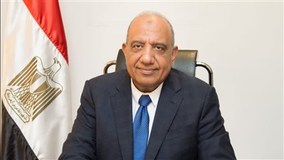 قطاع الأعمال: بيع 1.6 مليون قنطار قطن ضمن منظومة التداول الجديدة 