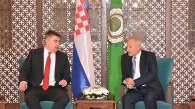 أبو الغيط يستقبل رئيس كرواتيا في مقر الجامعة العربية