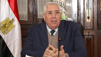 وزير الزراعة: الإفراج عن 2.5 مليون طن «ذرة وصويا» بـ1.2 مليار دولار