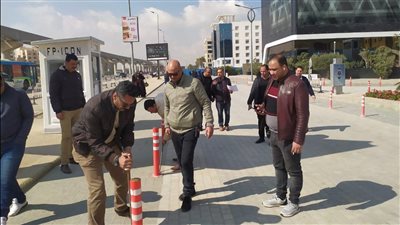 رئيس جهاز مدينة القاهرة الجديدة: حملات مكثفة لرفع الإشغالات بالتجمعات الثلاثة 