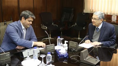 وزير الكهرباء يبحث سبل التعاون بين مصر وأوزباكستان في مشروعات الطاقة المتجددة