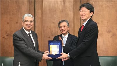 وزير الكهرباء: مصر تتمتع بثراء كبير فى مصادر الطاقات المتجددة