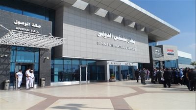 مطار سفنكس يستقبل أولى رحلات «نسما للطيران» القادمة من مدريد