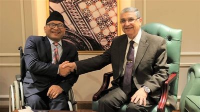 وزير الكهرباء يبحث مع سفير نيبال سبل تعزيز التعاون بين البلدين