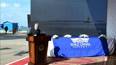 رئيس هيئة قناة السويس يشهد تدشين وحدات بحرية جديدة بترسانة بورسعيد