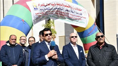 وزير الشباب والرياضة يُطلق ماراثون للمشي احتفالًا باليوم العالمي للمرأة