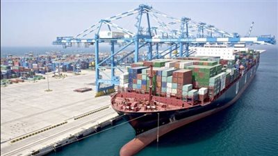 تداول 11 ألف طن بضائع عامة ومتنوعة بموانئ البحر الأحمر
