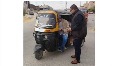 حملات لمنع سير «التوك توك» بمدينة القاهرة الجديدة