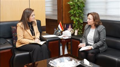 وزيرة التخطيط تلتقي الأمين العام للمجلس القومي للطفولة والأمومة