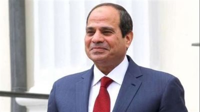 الرئيس السيسي يقوم بجولة تفقدية في مجمع مصانع الأسمدة الأزوتية 