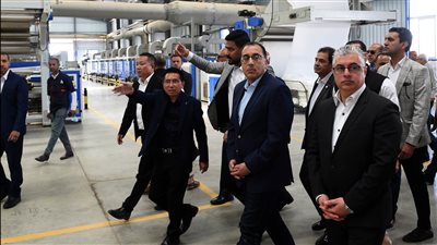 مدبولي يفتتح مصنعًا لطباعة وصباغة المنسوجات باستثمارات 60 مليون دولار