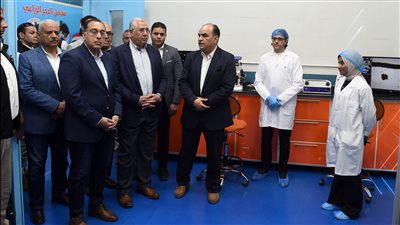 مدبولي يشهد افتتاح معمل الحجر الزراعي بميناء العين السخنة