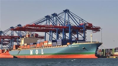 تداول 11 ألف طن بضائع بموانئ البحر الأحمر