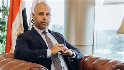 رئيس البورصة المصرية يشارك في المؤتمر السنوي العاشر للمنطقة الروتارية