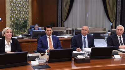 مجلس الوزراء يوافق على اتفاقيات تمويل لمشروع القطار الكهربائي 