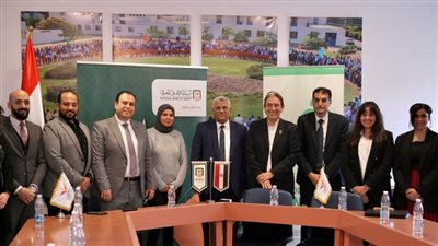 البنك الأهلي المصري يوقع بروتوكول تعاون مع «سيكم القابضة للاستثمار»