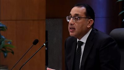 رئيس الوزراء يستعرض تقريرًا حول أنشطة وزارة الثقافة خلال 7 أشهر