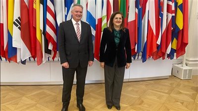 وزيرة التخطيط تبحث سبل التعاون مع سكرتير عام منظمة التعاون الاقتصادي والتنمية