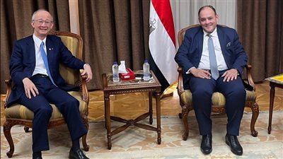 وزير التجارة يبحث سبل جذب مزيد من الاستثمارات اليابانية للسوق المصري