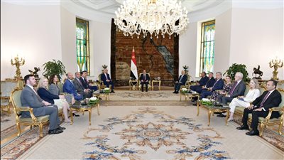 الرئيس السيسي يستقبل وفدًا رفيع المستوى من مجلس النواب الأمريكي