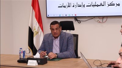 وزير التنمية المحلية يتابع تحديد أسعار تعريفة الركوب الجديدة لسيارات الأجرة بالمحافظات
