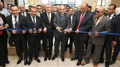 وزير التجارة والصناعة يفتتح معرضي «ايجيبت بروجيكتس» و «ويندوريكس»