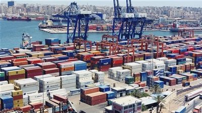 تداول 210 آلاف طن بضائع و 3146 حاوية بميناء الإسكندرية خلال 48 ساعة