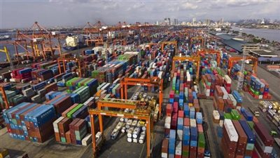 تداول 178 طن بضائع و2370 حاوية بميناء الإسكندرية خلال 48 ساعة 