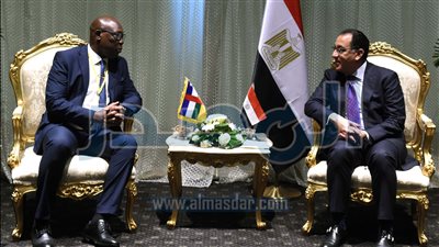 رئيس الوزراء يؤكد دعم مصر الكامل للعملية السياسية فى أفريقيا الوسطى