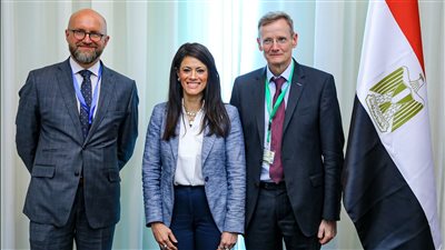 «التعاون الدولي» توقع اتفاقية وقف العمل بـ«الليبور» مع البنك الآسيوي للاستثمار 