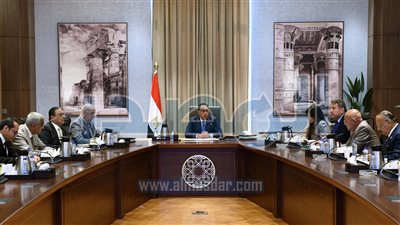 رئيس الوزراء يلتقى عددًا من المطورين لبحث سبل دعم القطاع العقاري