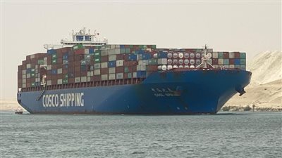 رئيس قناة السويس: انتظام حركة الملاحة وعبور 67 سفينة اليوم