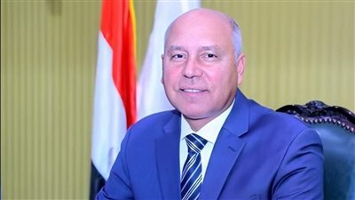 وزير النقل: الرئيس السيسي وجه بأن تكون مصر مركزا للتجارة العالمية واللوجيستيات