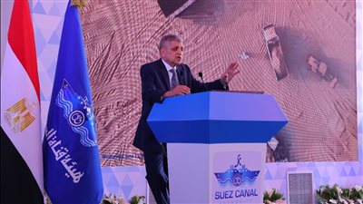 أسامة ربيع: 92.4 % نسبة الإنجاز بمشروع توسعة وتعميق قناة السويس