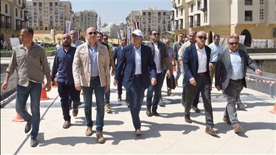 رئيس الوزراء يتابع تنفيذ مشروع تطوير منطقة سور مجرى العيون