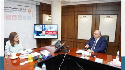 وزيرة التخطيط توجه بوضع خطة لإتاحة المراكز التكنولوجية المتنقلة بقرى «حياة كريمة»