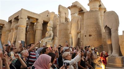 «فيتش» تتوقع نمو أعداد السياح في مصر بنسبة 5.4% سنويا حتى 2027