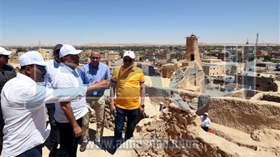 مدبولي: تطوير ميدان السوق والواحة القديمة يسهم في توحيد الهوية البصرية لسيوة