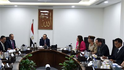 مدبولى يتابع موقف انتقال الوزارات والجهات الحكومية إلى العاصمة الإدارية