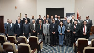 «القومي للحوكمة» يختتم برنامج «تنمية القدرات الإدارية ومكافحة الفساد» لرؤساء المحاكم الابتدائية